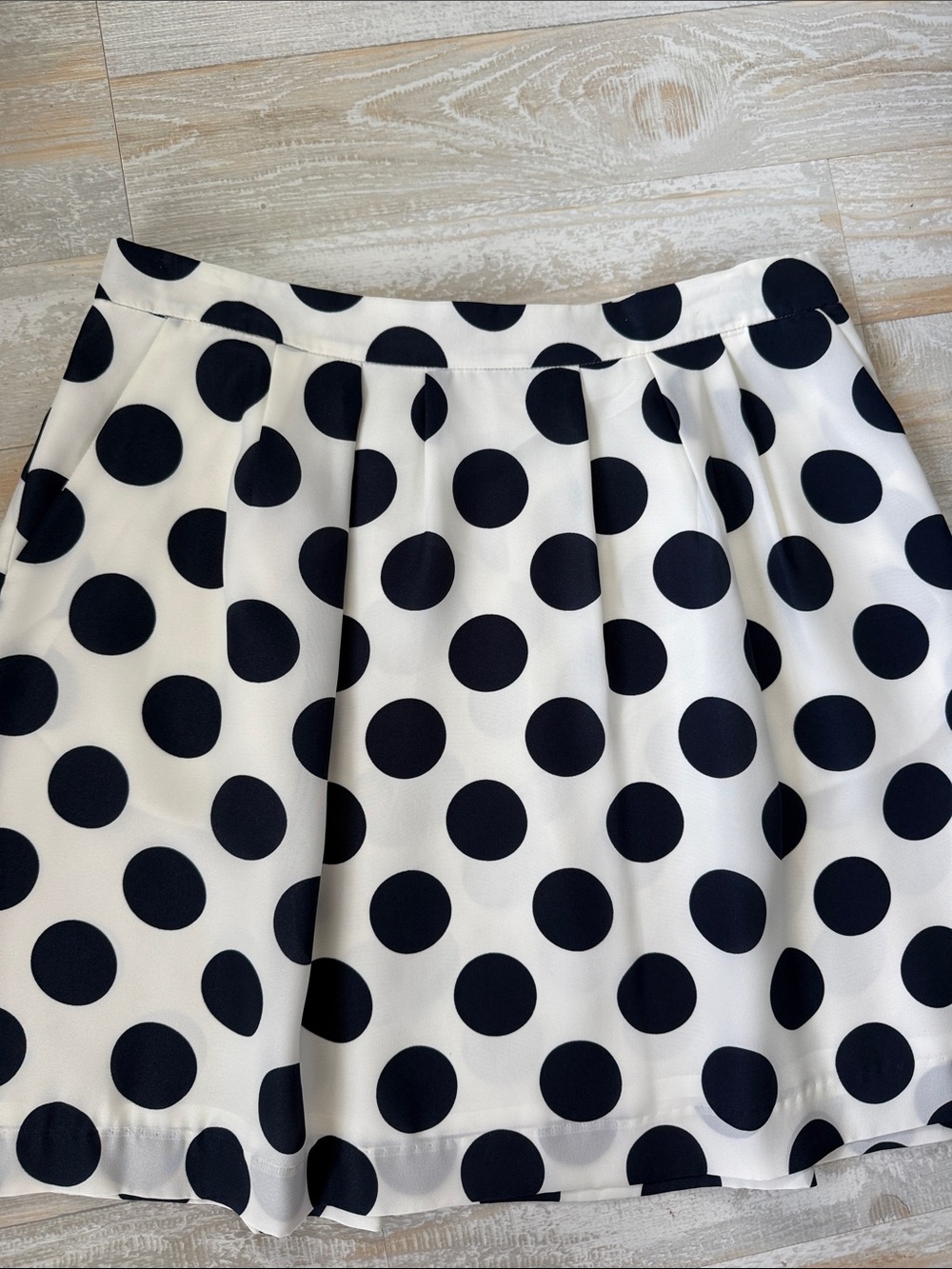 J. Crew Navy & White Polka Dot Skater Skirt. lined with side zipper. Size 8 EUC